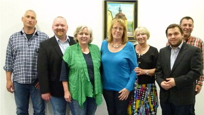 (v.l.) Rainer Schneider, Andreas Böll, Sigrid Losert, Gudrun Küstner, Annelie Sury, Tobias Rohrwick, Ralph Bothe